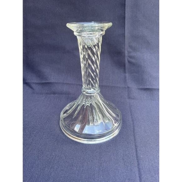 Pair Glass Candlesticks Candle Holders Swirl design - Picture 3 of 7